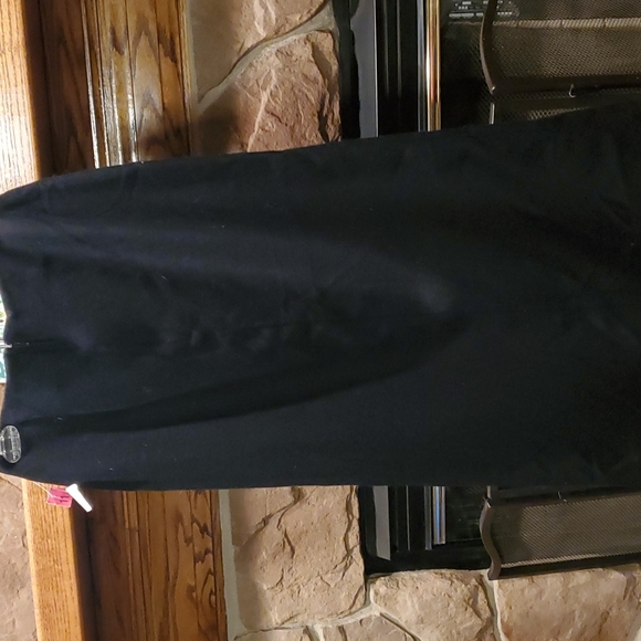 NWT Black Wool Skirt - Picture 4 of 5
